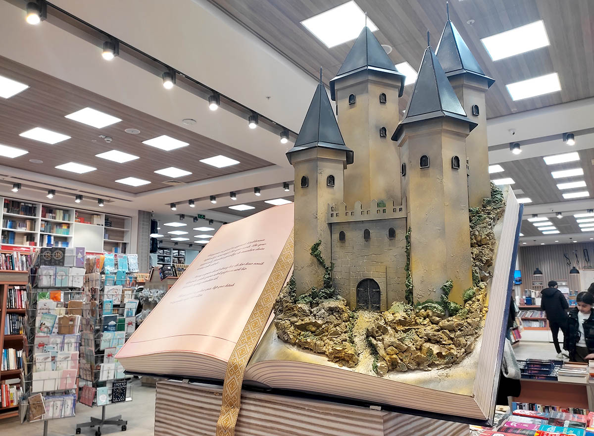 Una mirada a los lanzamientos literarios más esperados de 2025: entre la inteligencia artificial y la fantasía atemporal